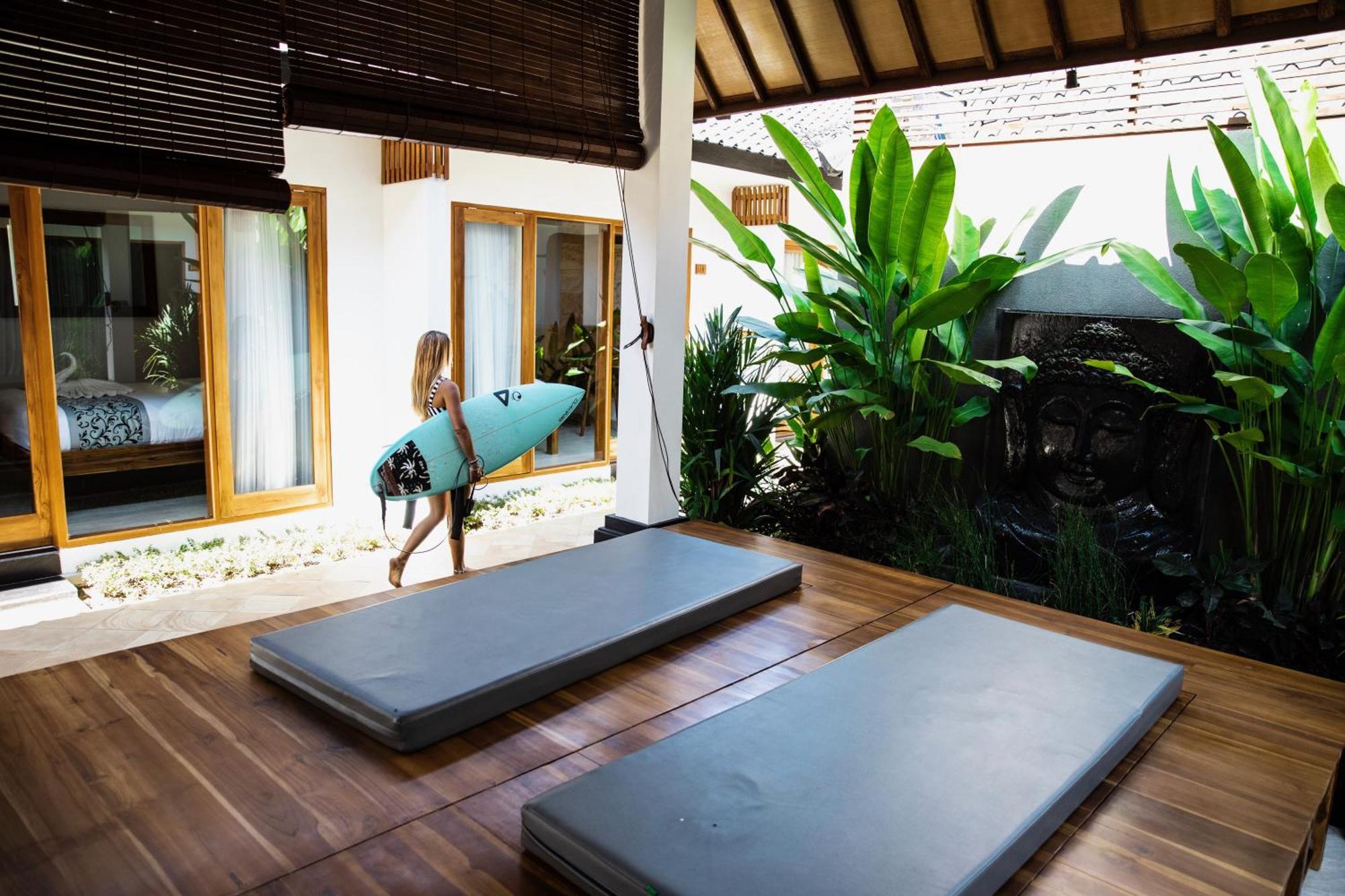 Villa Casablanca Surf Keramas Ngoại thất bức ảnh
